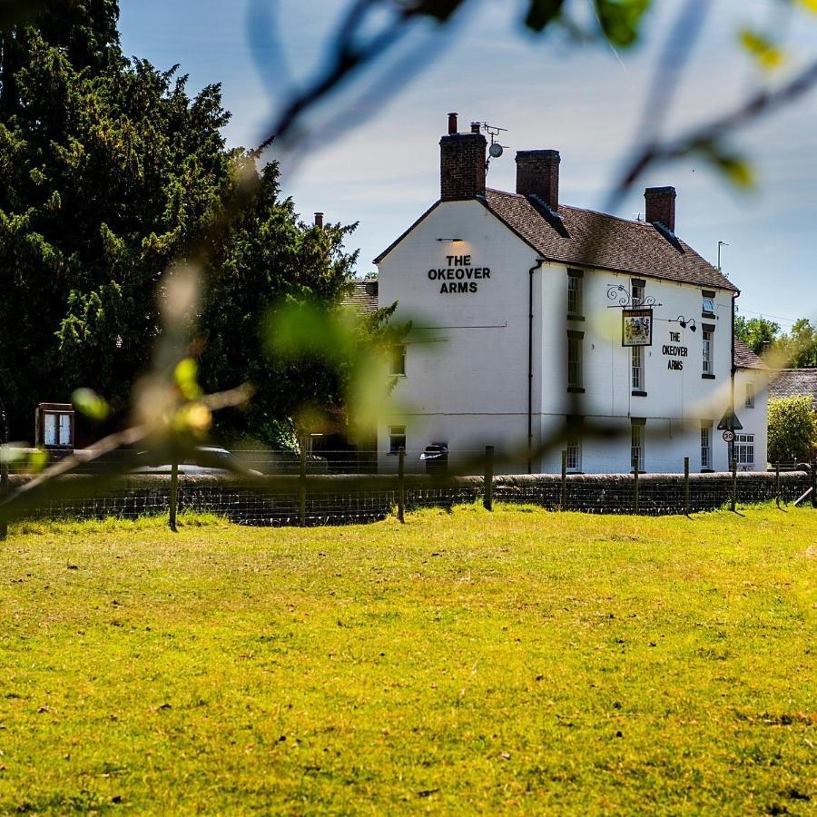 The Okeover Arms アッシュボーン エクステリア 写真