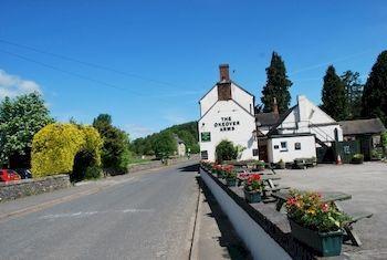 The Okeover Arms アッシュボーン エクステリア 写真